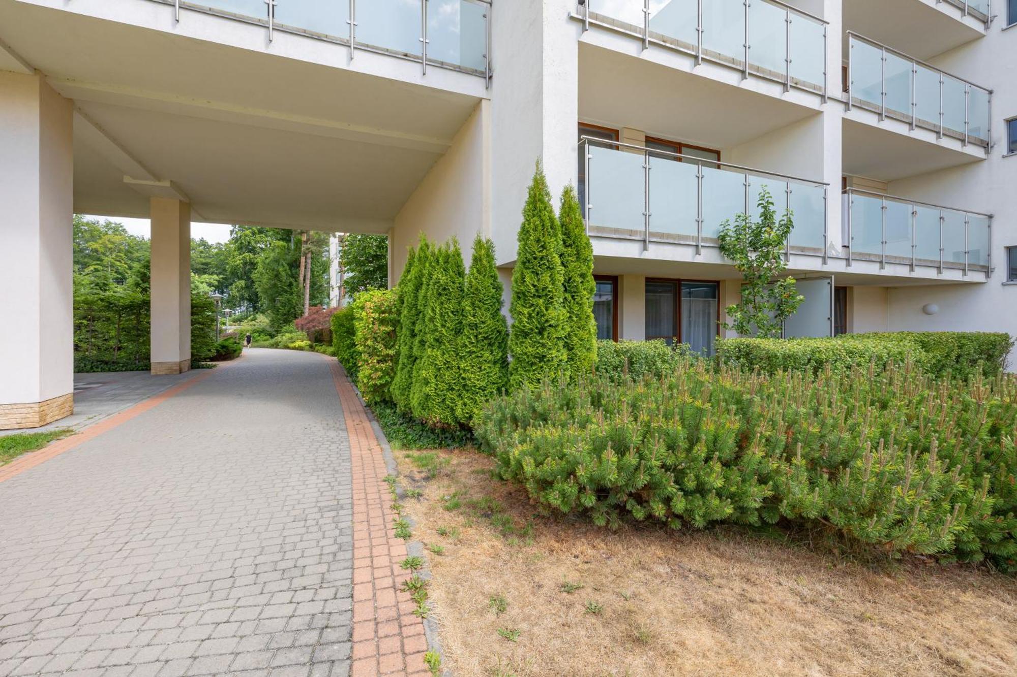 Aquamarina Apartment With Terrace - Close To The Beach - By Renters Miedzyzdroje Exterior foto